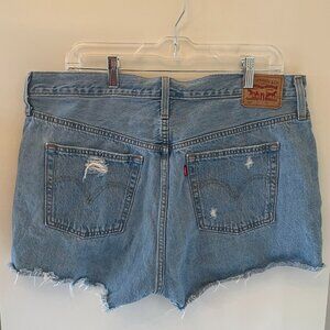Levi's 501 Blue Jean Shorts with Distressed Hem Size 34